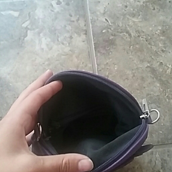 Purse - Picture 3 of 3