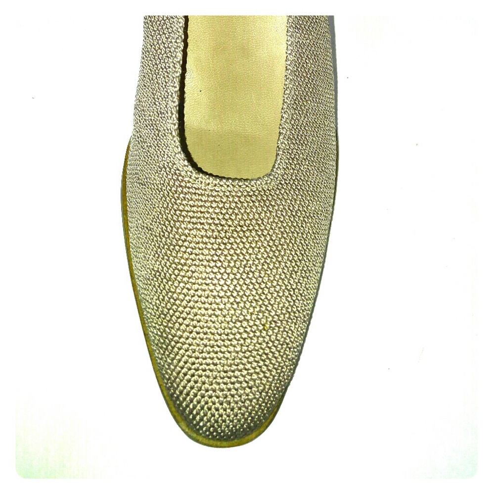 Calico Beige Fabric Pumps 7.5M NWOT