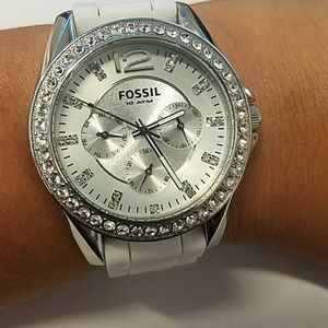 Fossil Watch with CRYSTALS