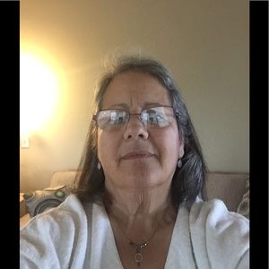 Meet your Posher, Debra