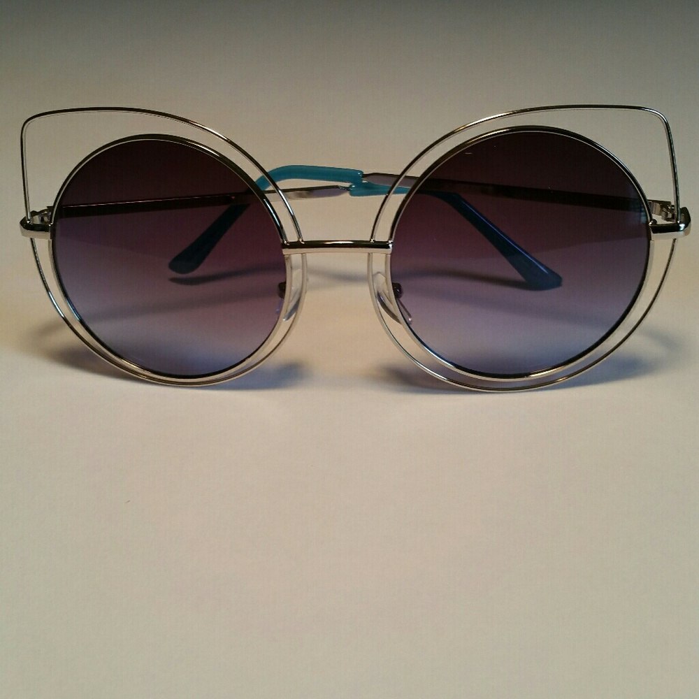 NWT Trendy Circle/Cateye Frame Sunglasses