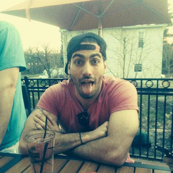 Meet your Posher, Giuseppe - Picture 1 of 1