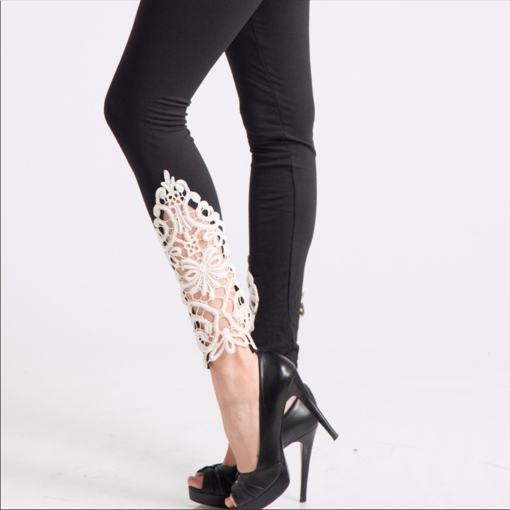 Leggings with Crochet Accents - Picture 1 of 4