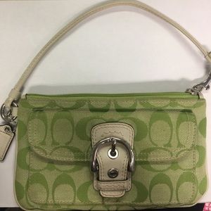 Coach Wristlet-Green