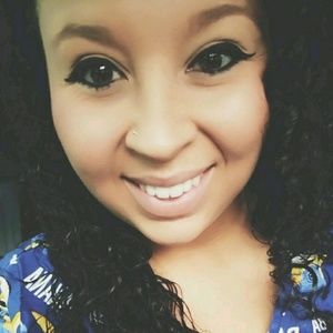 Meet your Posher, Jayci