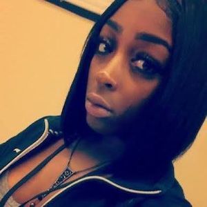 Meet your Posher, Devonnah