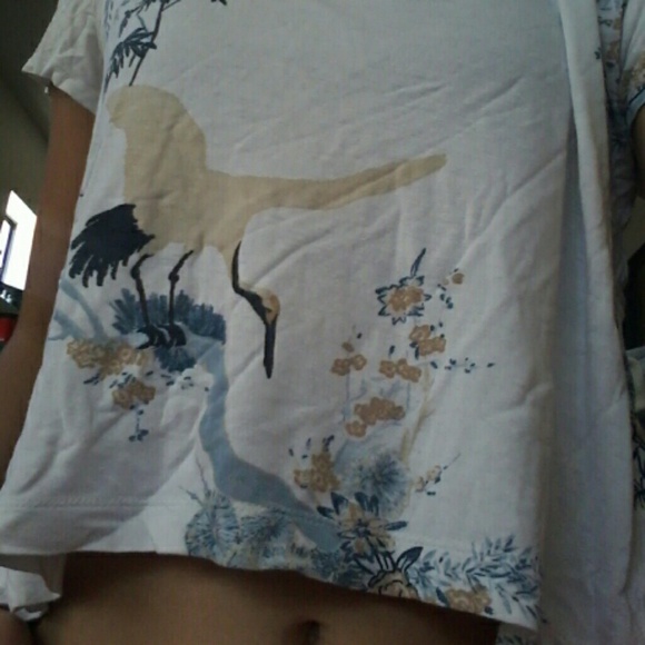 Top - Picture 2 of 2