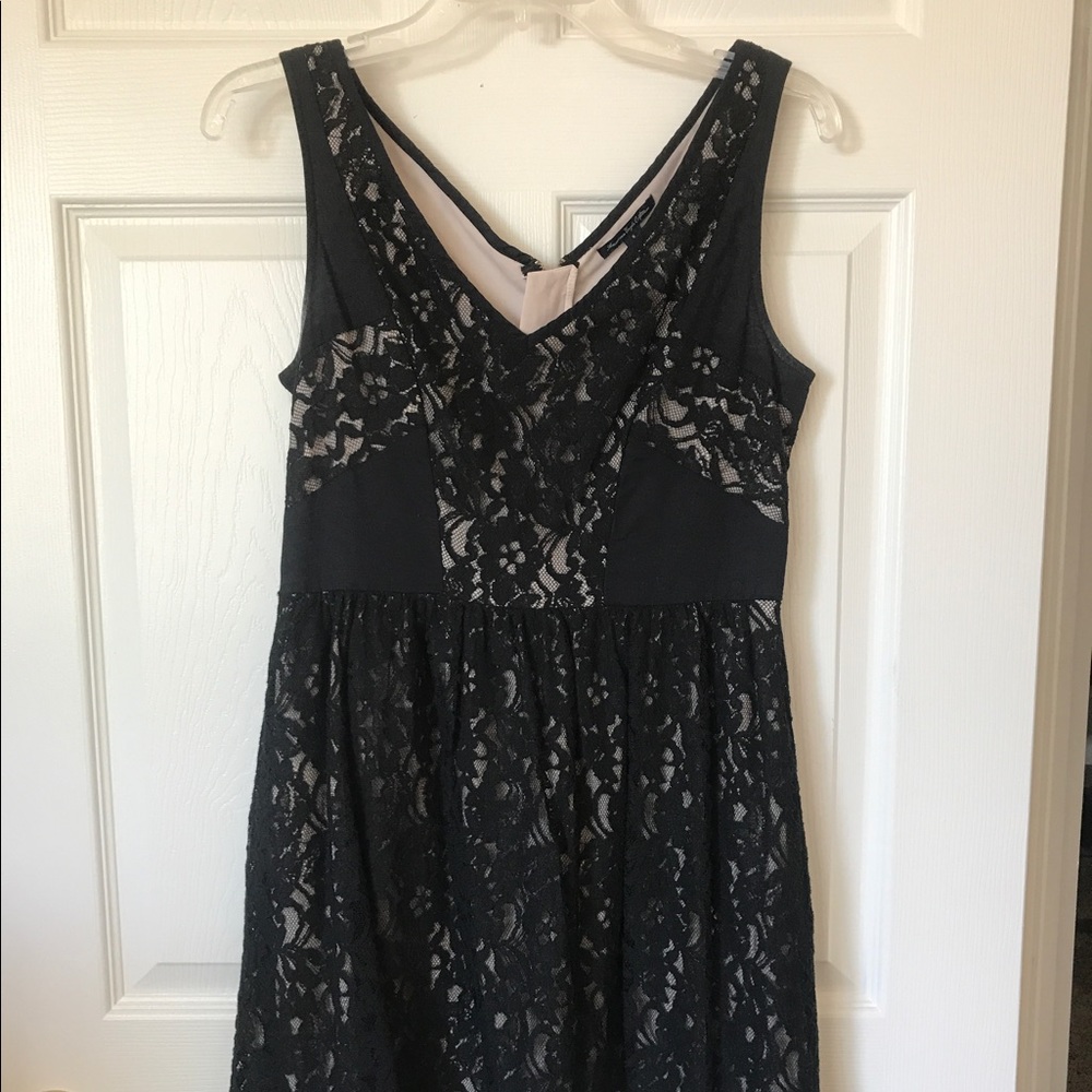 American Eagle Size 6 Lace LITTLE BLACK DRESS
