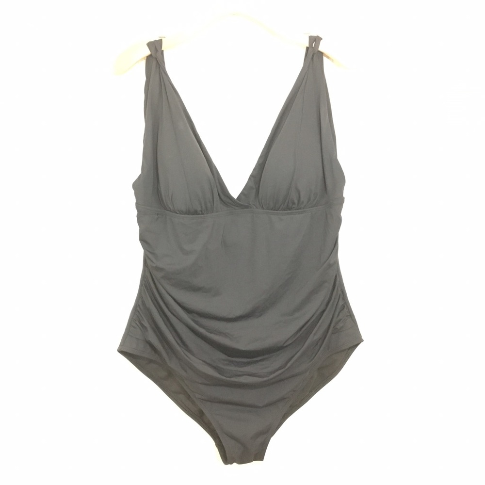 22W One Piece Bathing Suit Swim Ruching Black