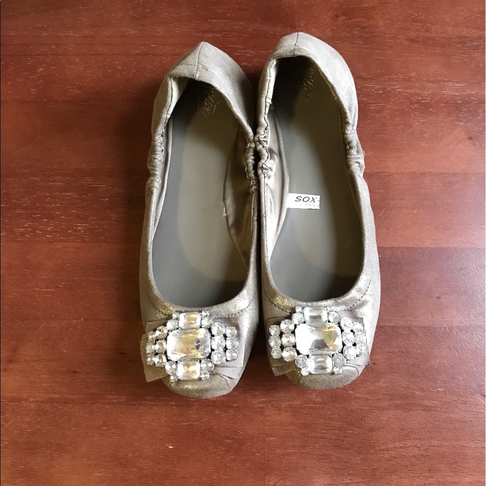 Bejeweled metallic Flats