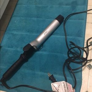 Absolute heat curling iron!