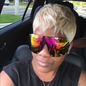 Meet your Posher, Vera