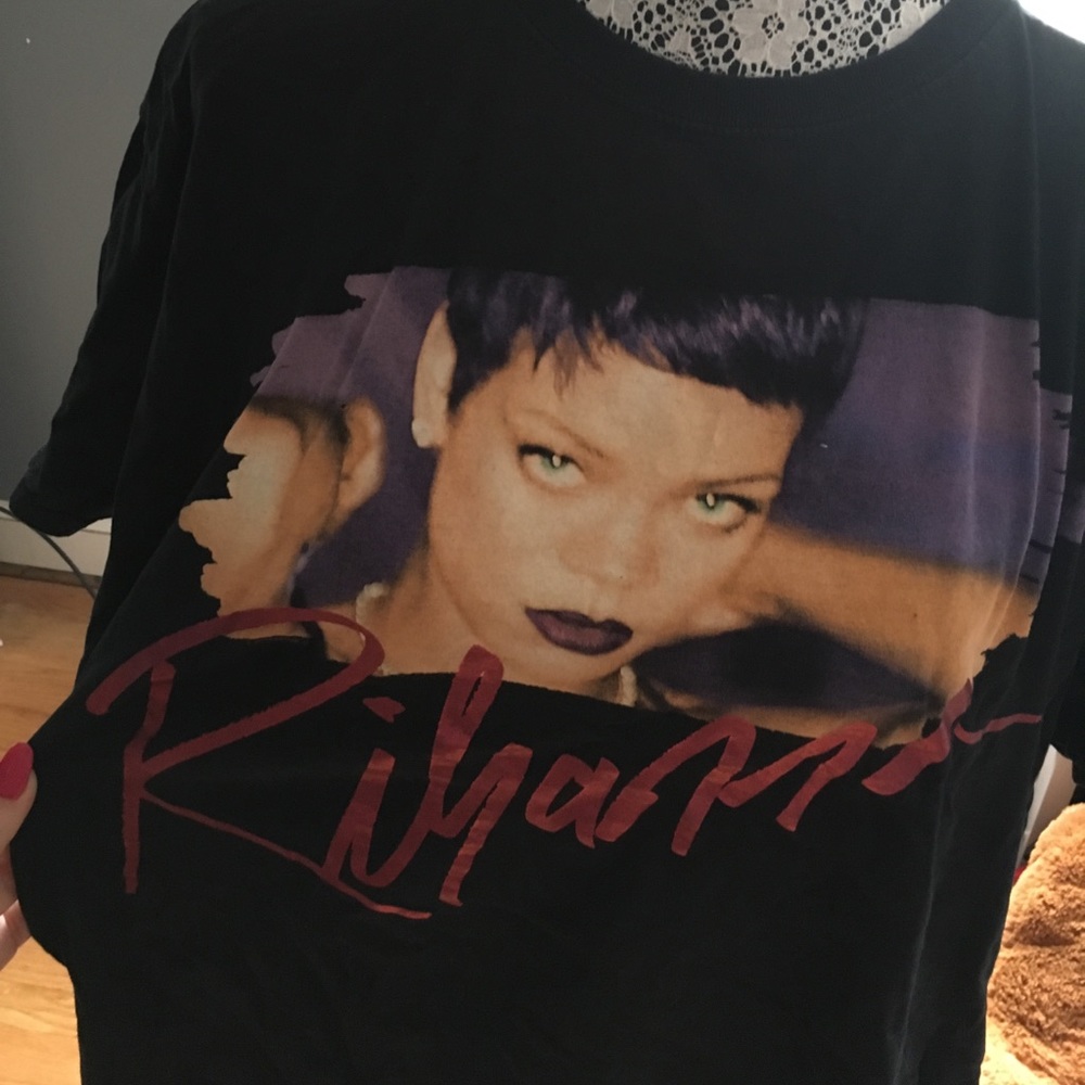 Rihanna Concert Tee