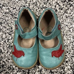 🚫SOLD Size 10 livie and Luca shoes