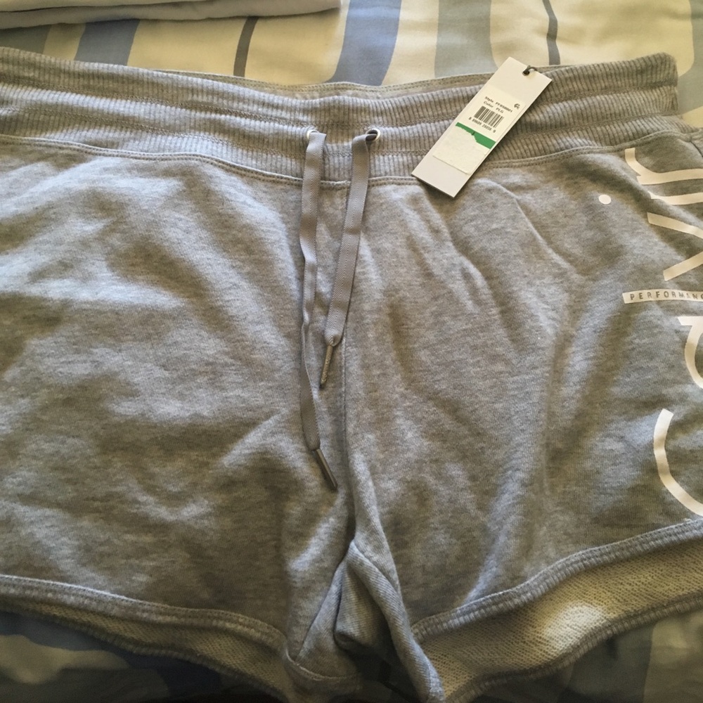 brand new calvin klein shorts