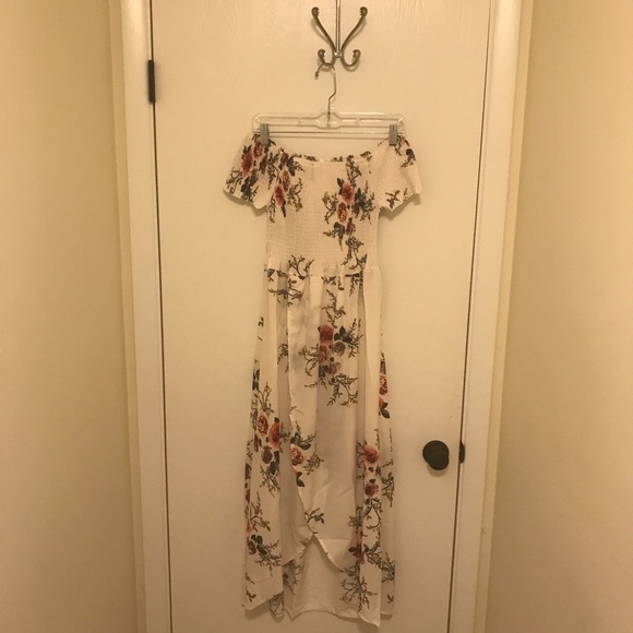 NWT boho off the shoulder floral maxi dress - Picture 3 of 5