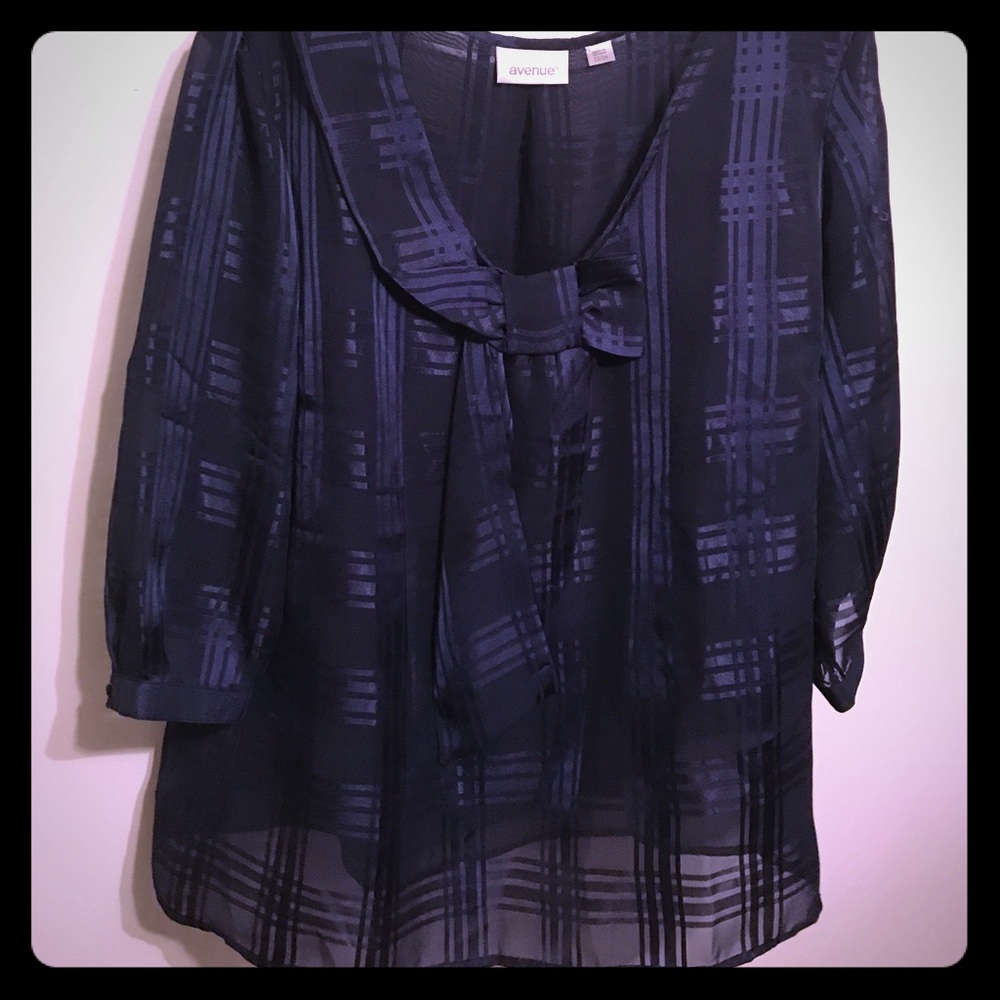 Avenue Blouse