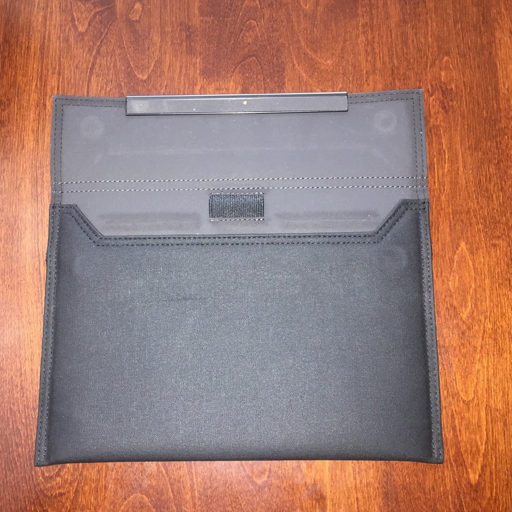iPad mini case - Picture 2 of 2