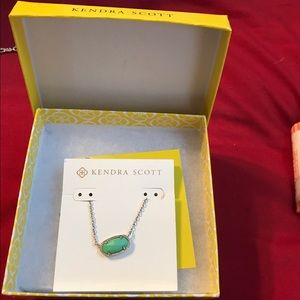 Kendra Scott necklace
