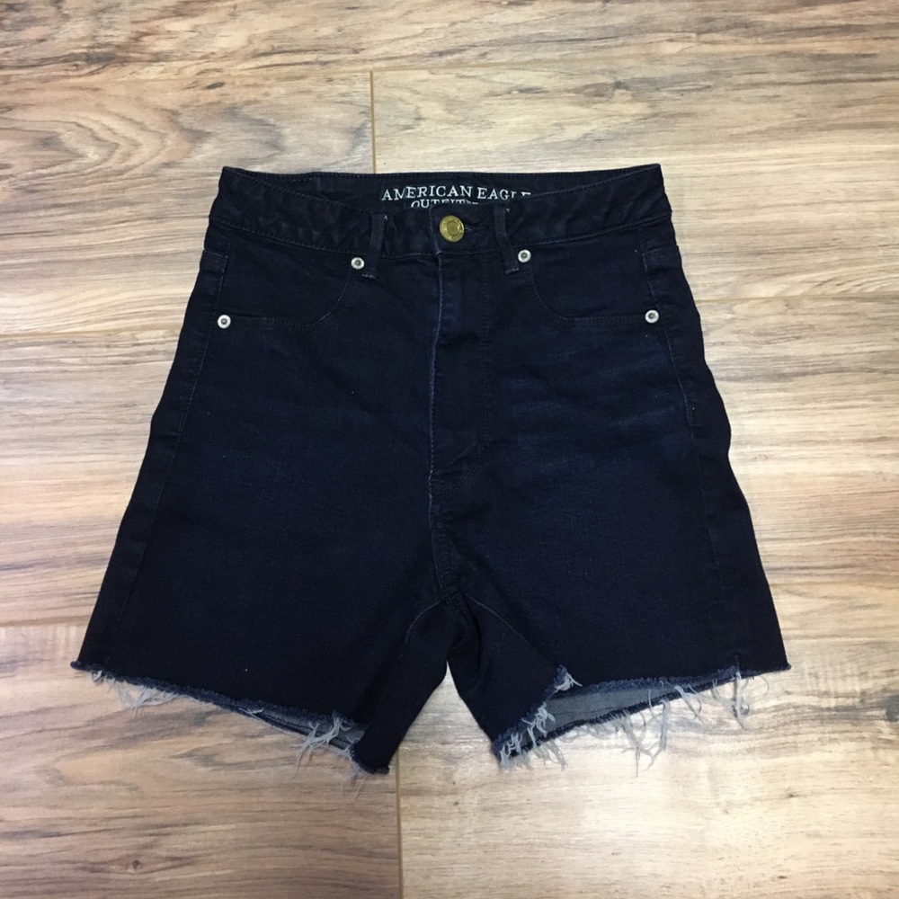 American Eagle high-waisted shorts