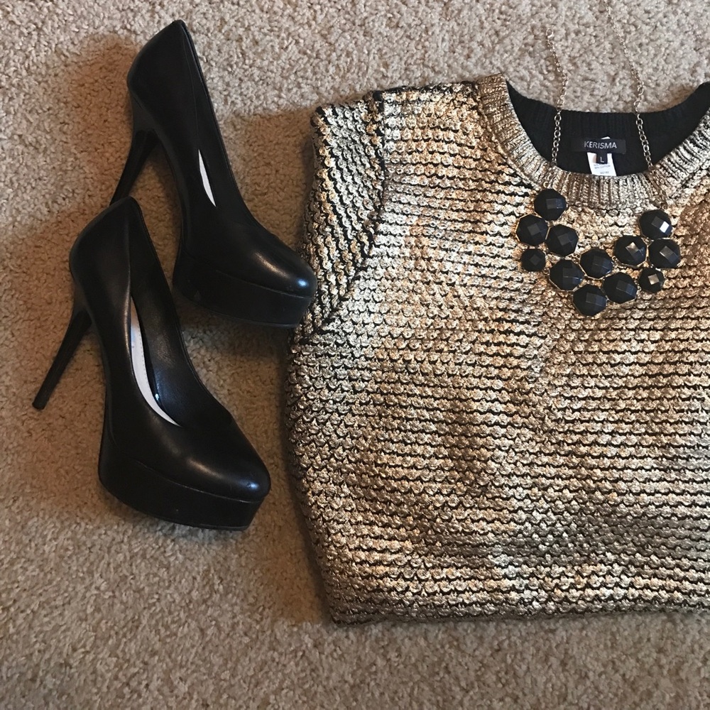 Gold Glam Top -size Large