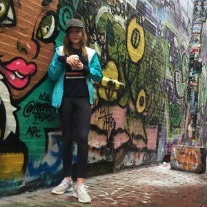 Meet your Posher, Paige