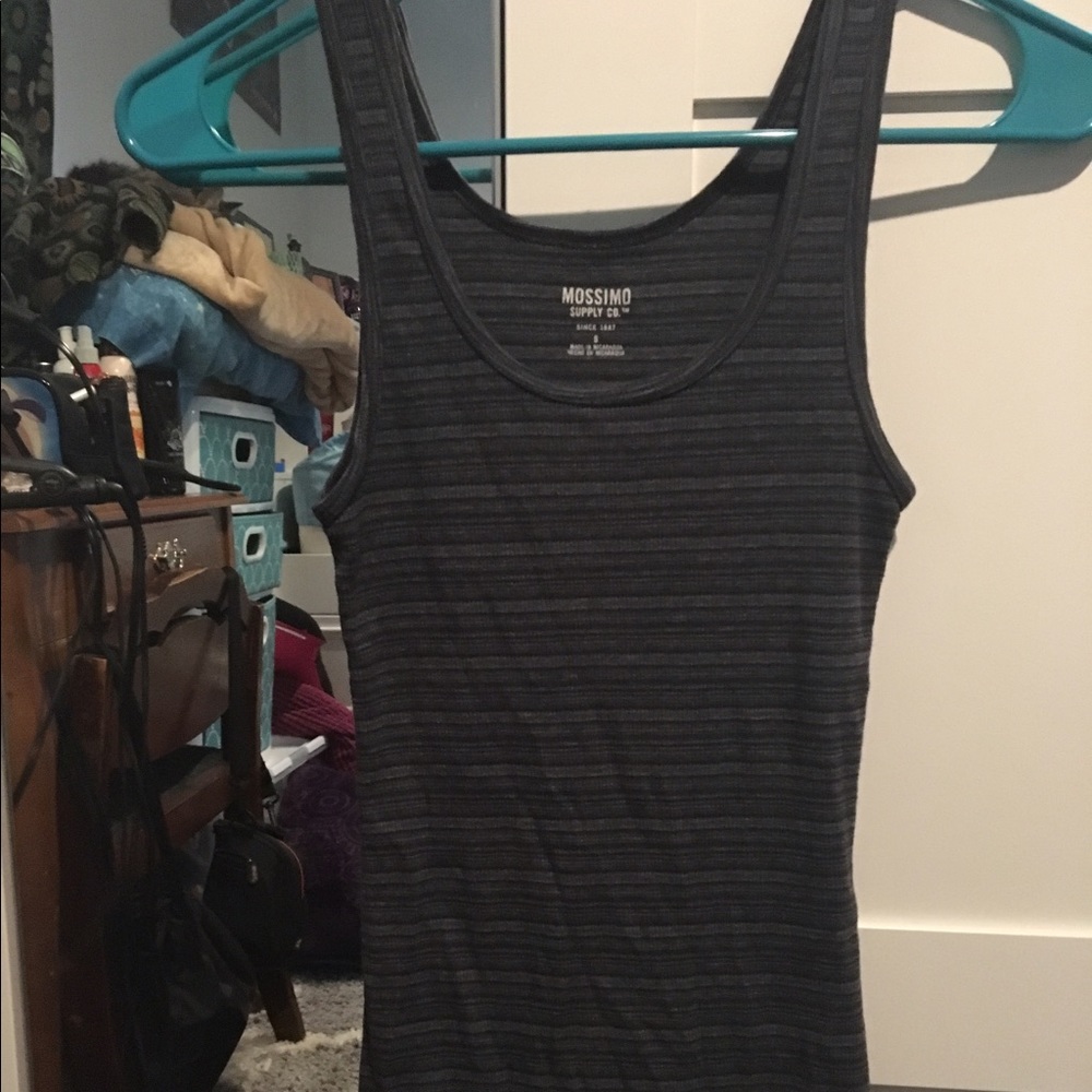 Black and grey striped ribbed tank fitted