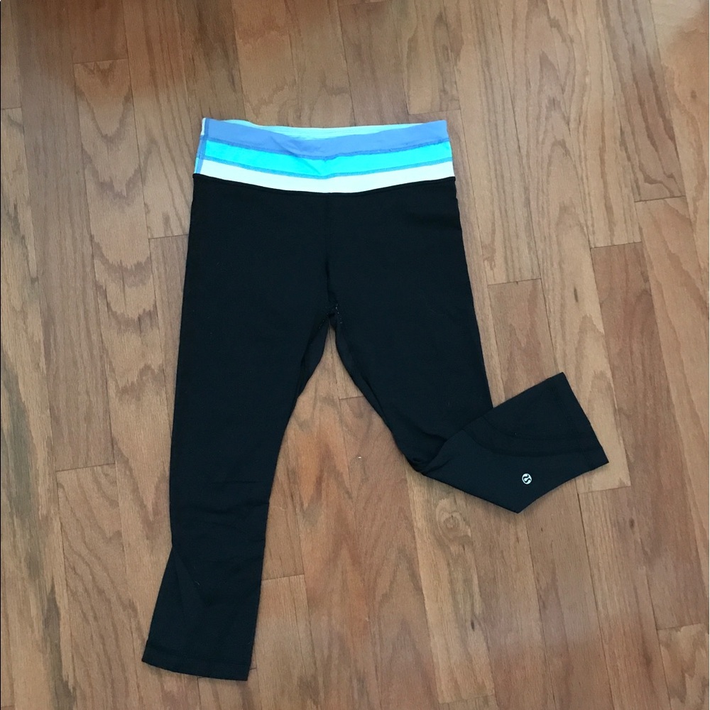 Lululemon crops