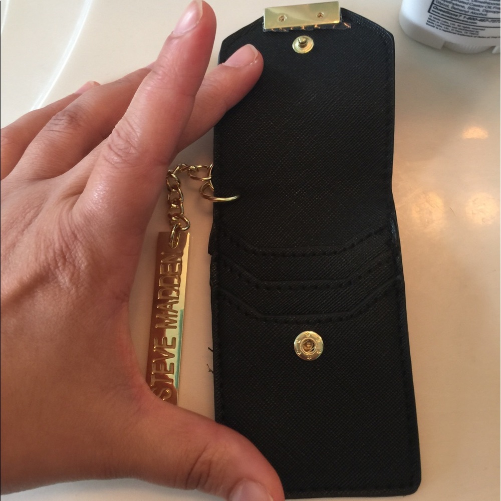 New Steve Madden mini wallet keychain or bag charm - Picture 2 of 3