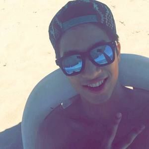 Meet your Posher, Davi