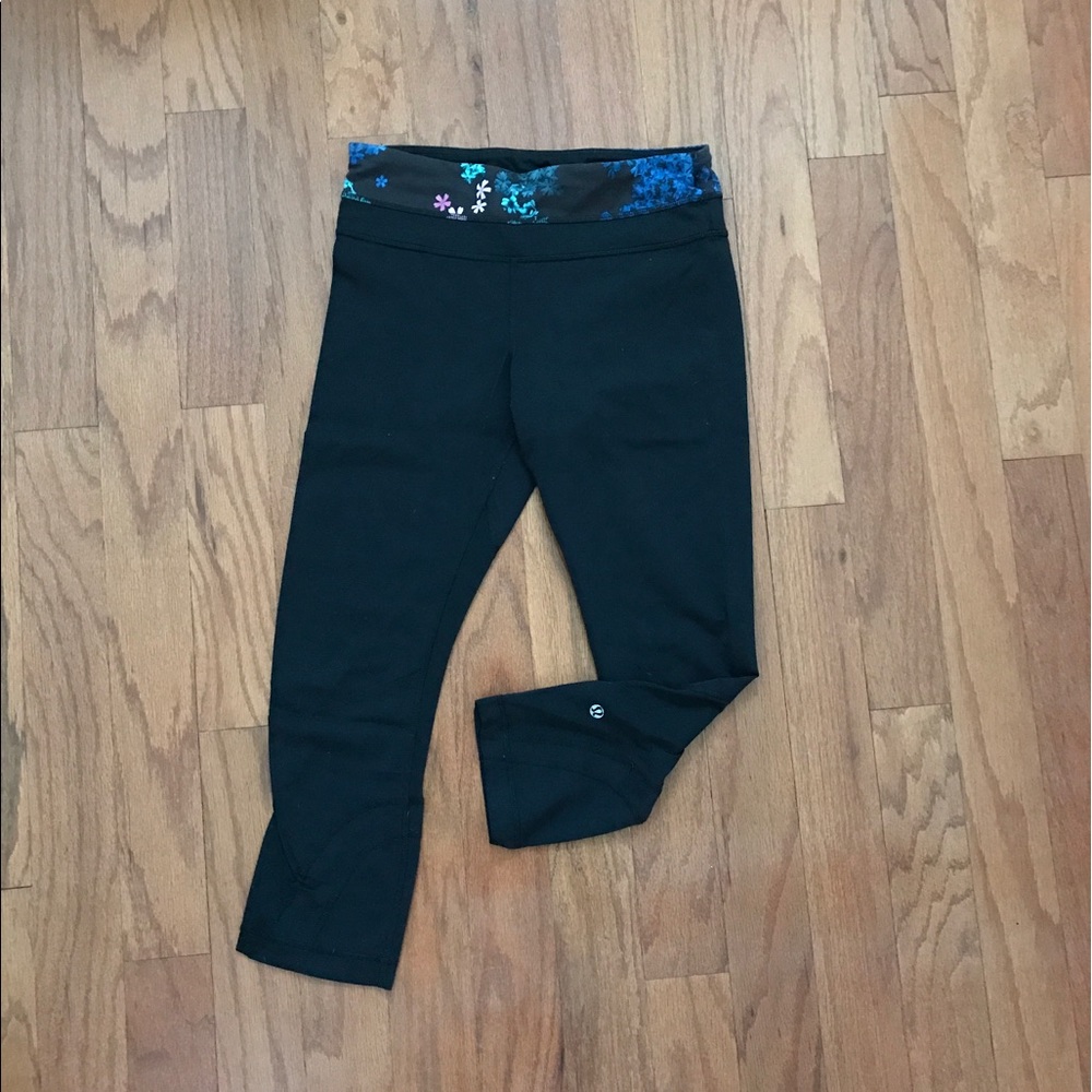 Lululemon crops