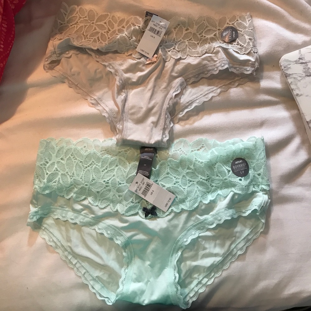Two BRAND NEW pairs of aerie panties