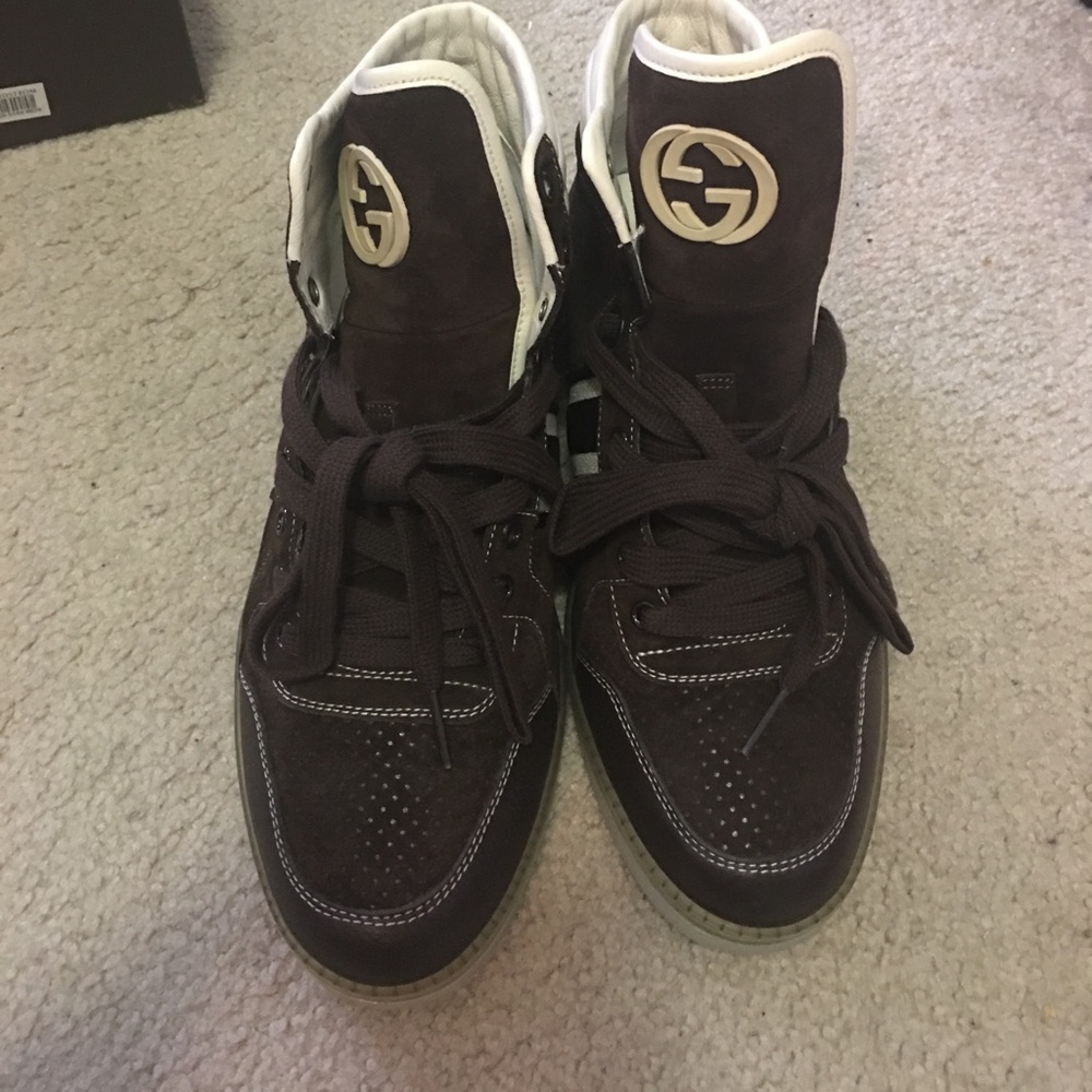Gucci Sneakers (Like New)