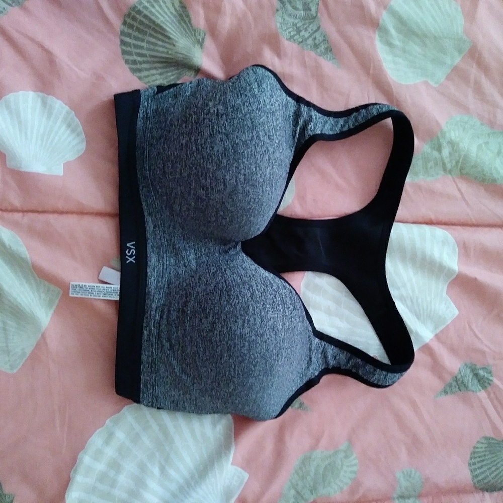 Vsx sports bra