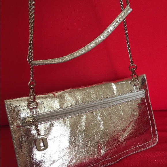 90's Inspired Reflective Cross Body - Picture 4 of 4