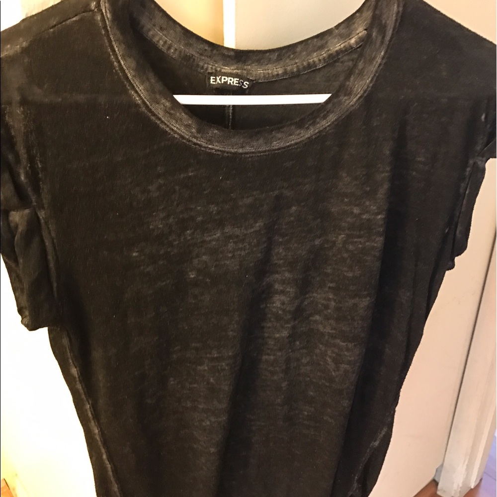 Black t shirt