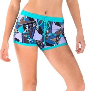 NWOT Daughters of Culture Yoga Shorts