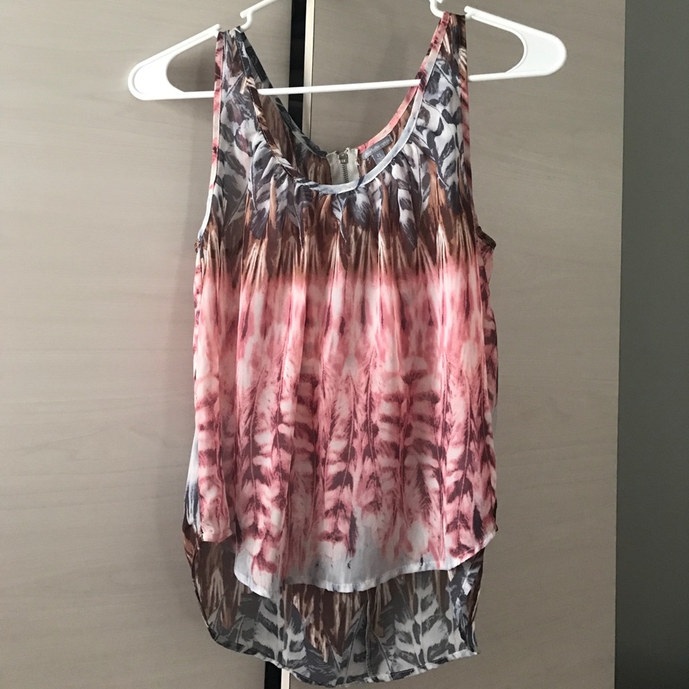 Adorable sheer top!✨