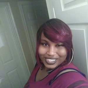 Meet your Posher, Ambrea