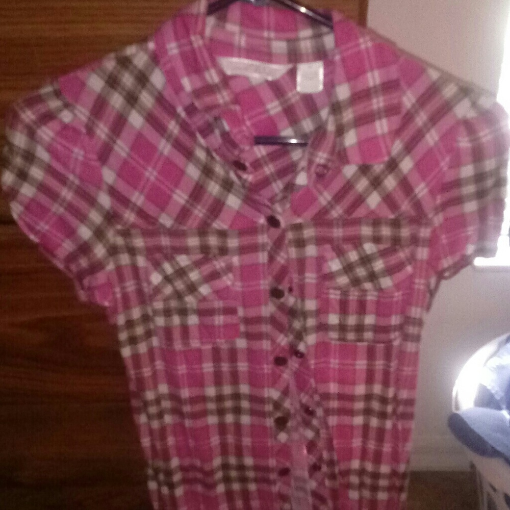 Plaid pink shirt