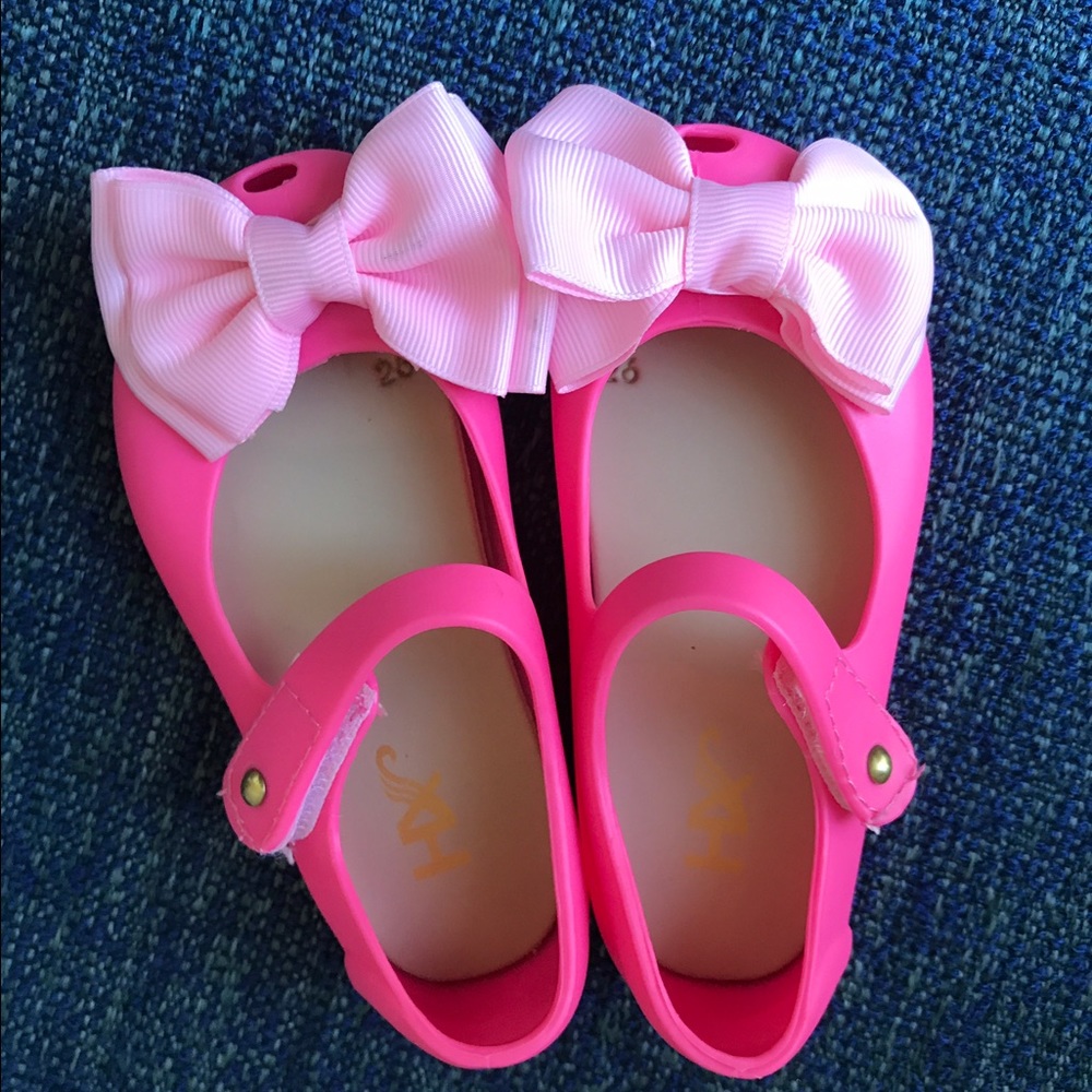 Mini Melissa inspired hot pink shoes