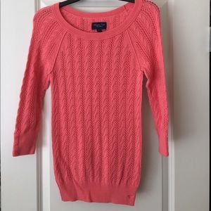 Quarter sleeve sweater