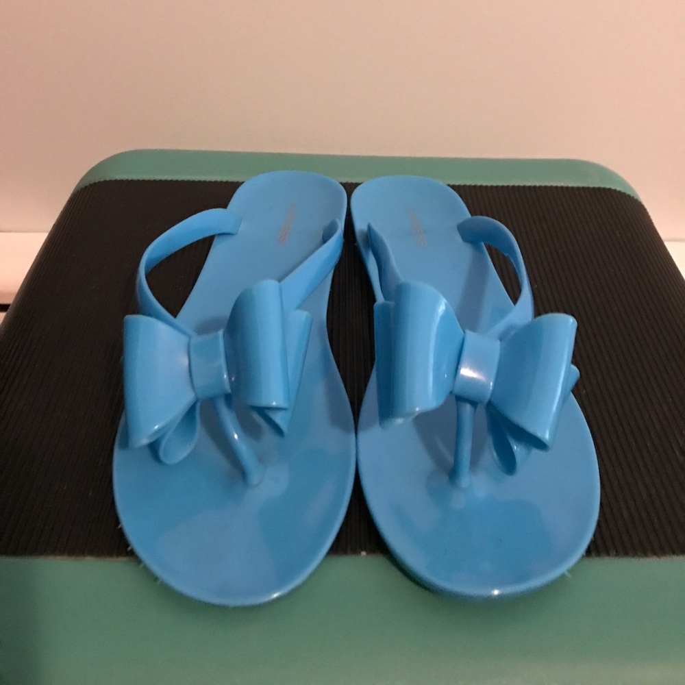 Express Jelly Flip Flops