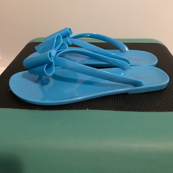 Express Jelly Flip Flops - Picture 2 of 2