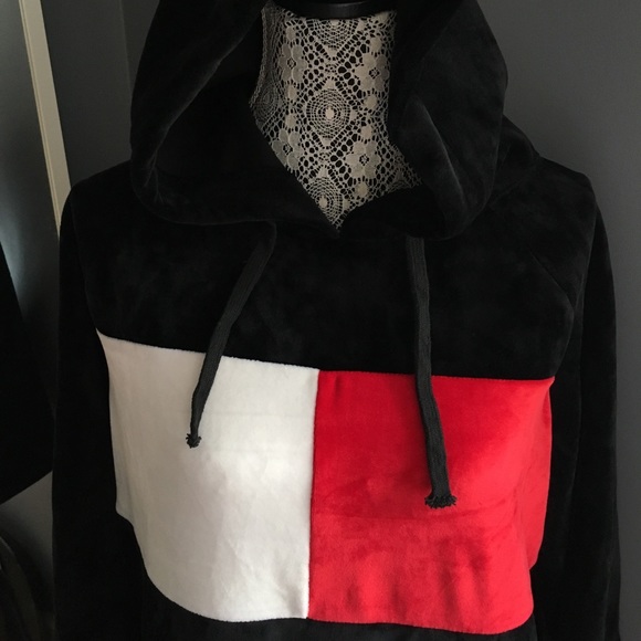 velvet oversized sweatshirt - Picture 2 of 3