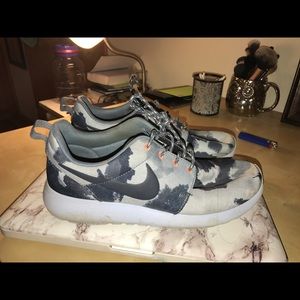 Nike Roshes