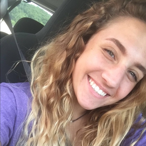 Meet your Posher, Savannah - Picture 1 of 1