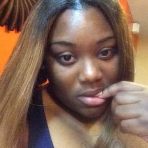 Meet your Posher, Paris