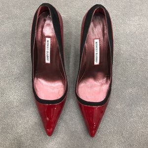 Red patent Manolo Blahnik Pumps