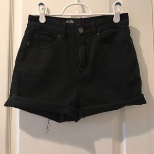 Black high waisted BDG shorts